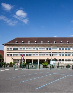 Offre d'emploi - Postulez dans nos écoles!